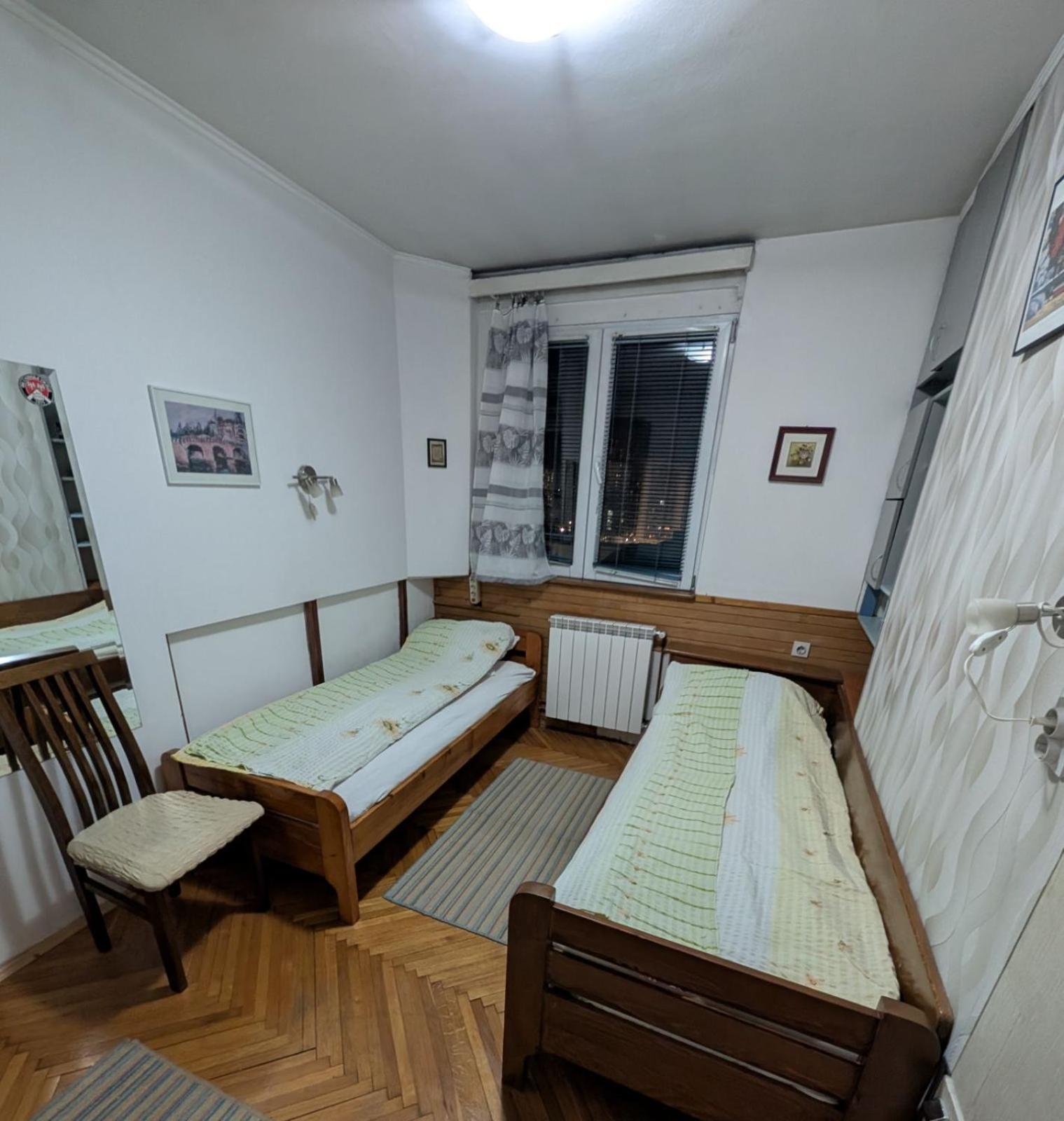 Stan Uzice Apartment Bagian luar foto